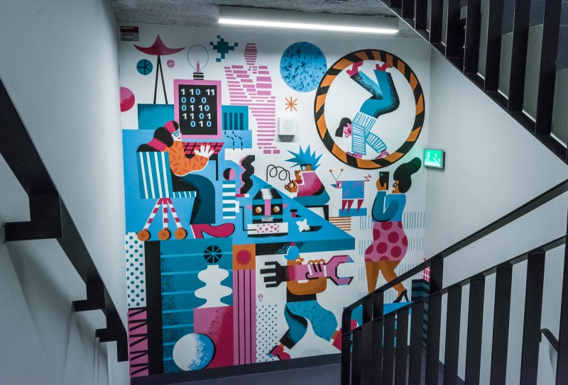 A Karol Banach project painted on a wall inside Q22 building in Warsaw commissioned by Deloitte | Malowanie na zlecenie Deloitte | Portfolio