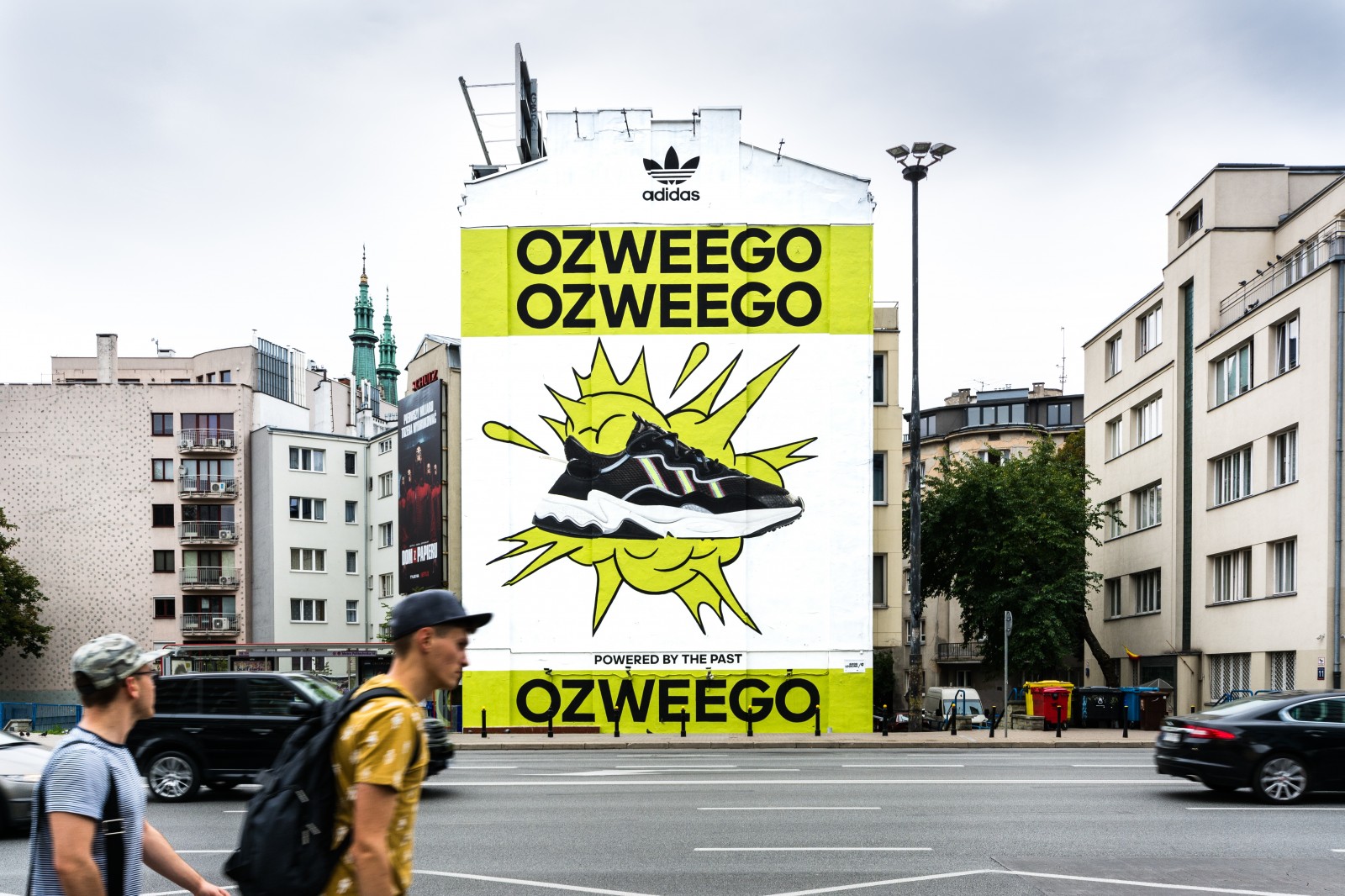 A mural advertising Ozweego for the Adidas Originals brand in Warsaw | Adidas Ozweego | Portfolio