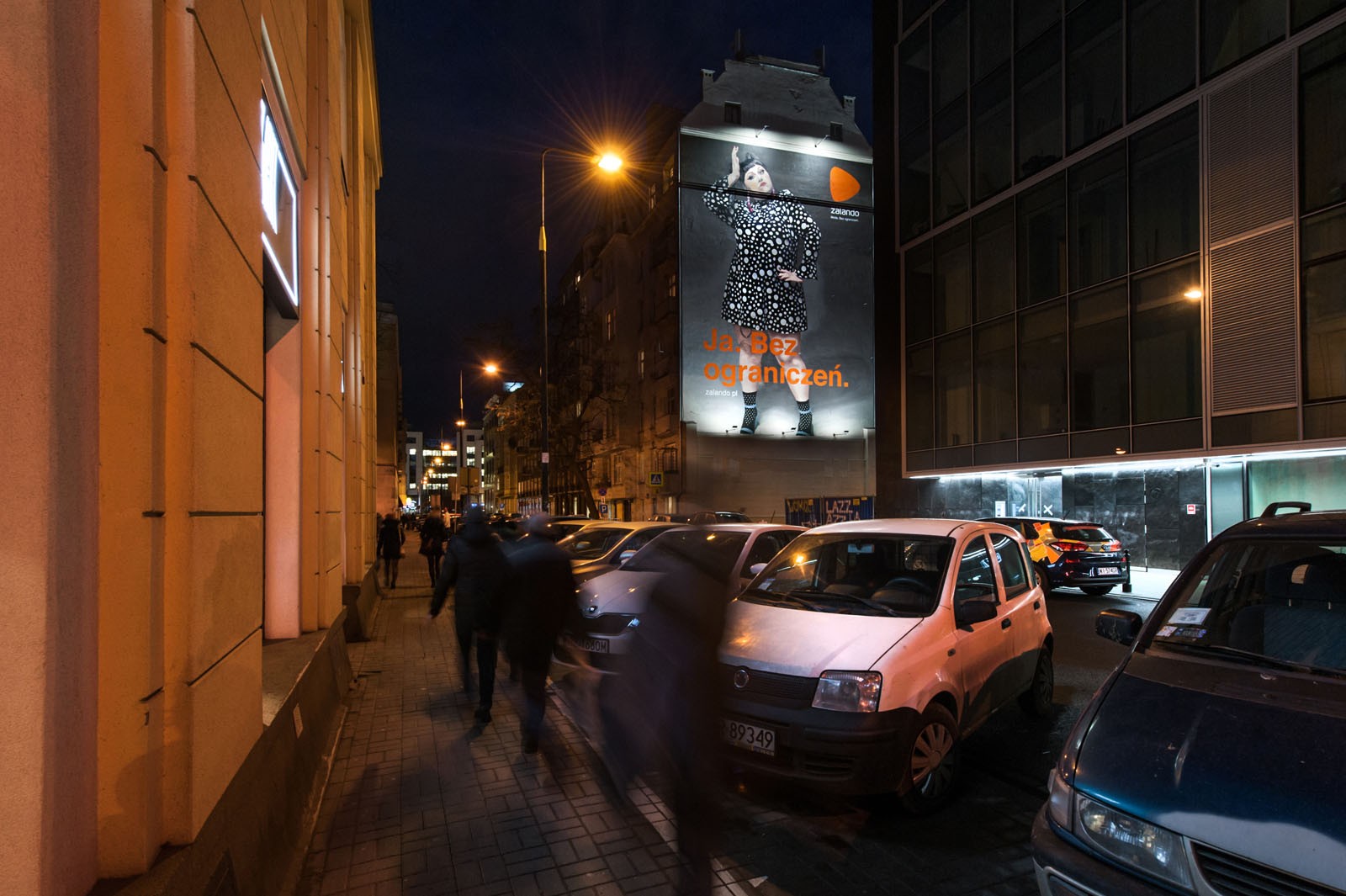 Advertising mural for clothing brand zalando in Warsaw downtown | Ja. Bez ograniczeń | Portfolio
