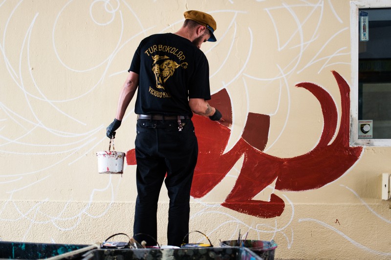Swanski painting a mural for Sprite in Warsaw | #RFRSH_CITY | Portfolio
