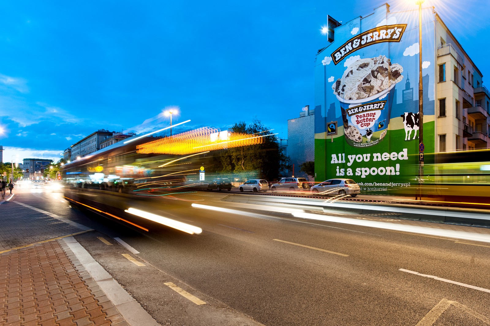Kampania reklamowa Ben and Jerry w formie namalowanego na ścianie muralu przy ulicy Jaworzyńskiej w Warszawie | Premiera Ben&Jerry - kilka murali w Polsce | Portfolio
