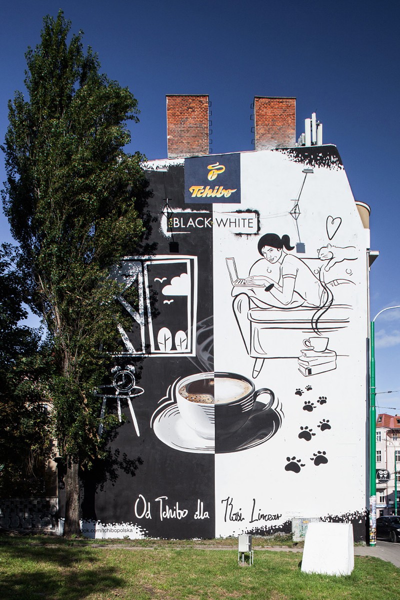 Kampania reklamowa Tchibo Black and White mural w Poznaniu | Kampania reklamowa namalowana dla Tchibo | Portfolio
