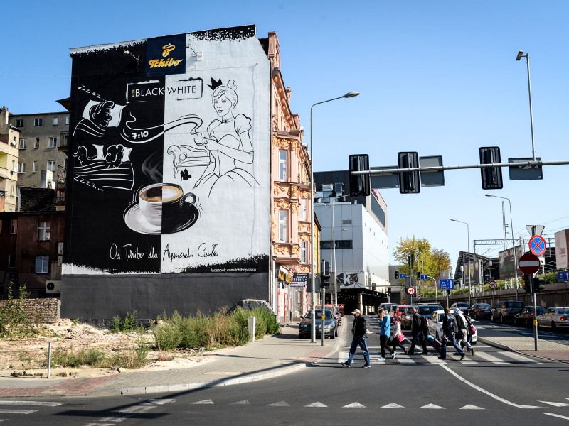 Mural advertising Tchibo in Katowice Black & White | Black & White | Portfolio