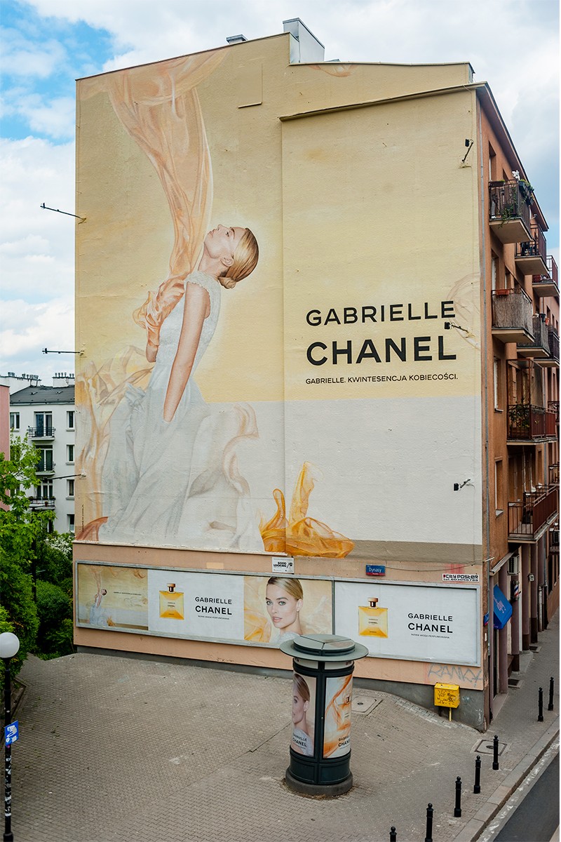 Advertising Chanel mural on Tamka 36 street | Gabrielle | Portfolio
