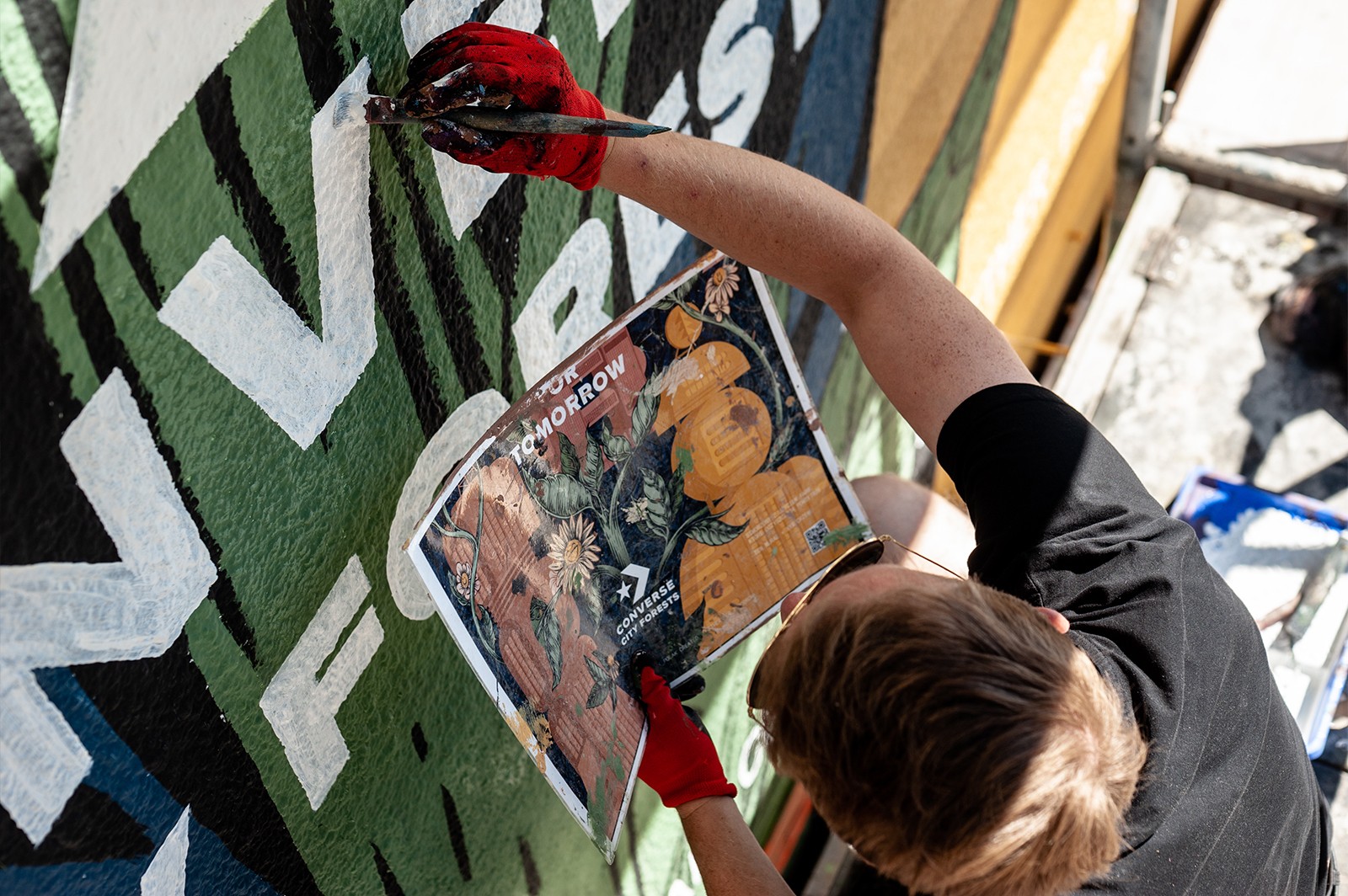 Advertising mural designing by polish artists, Converse | CREATE TOGETHER FOR TOMORROW | Portfolio