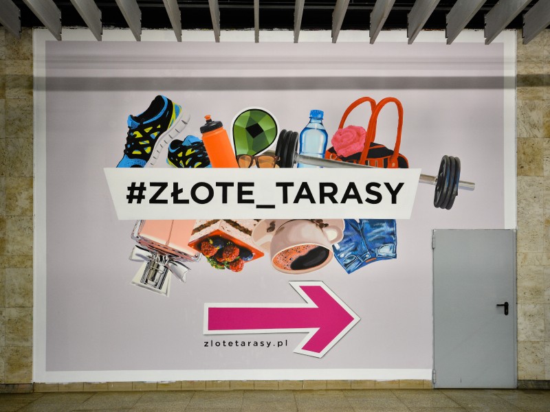 Painted advertisement on railway station in Warsaw for Zlote Tarasy | #Zlote_Tarasy | Portfolio
