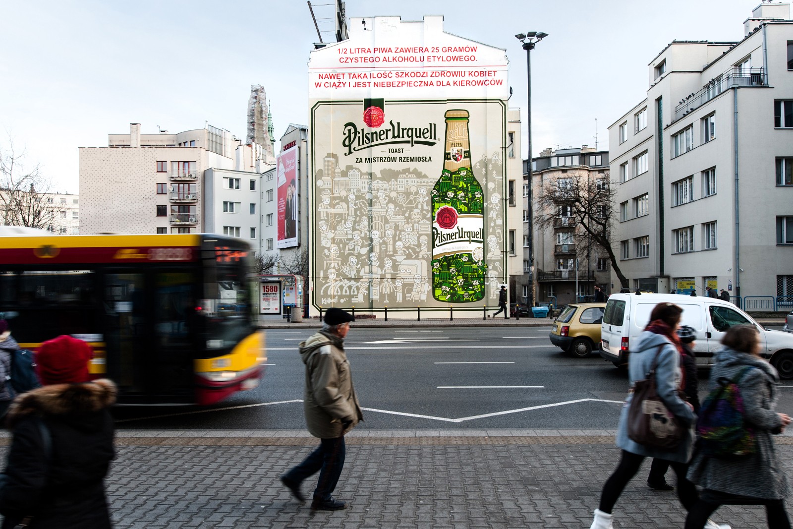 Reklama piwa Pilsner Urquell w Warszawie przy metrze Politechnika na ulicy Jaworzyńskiej | Pilsner Urquell | Portfolio