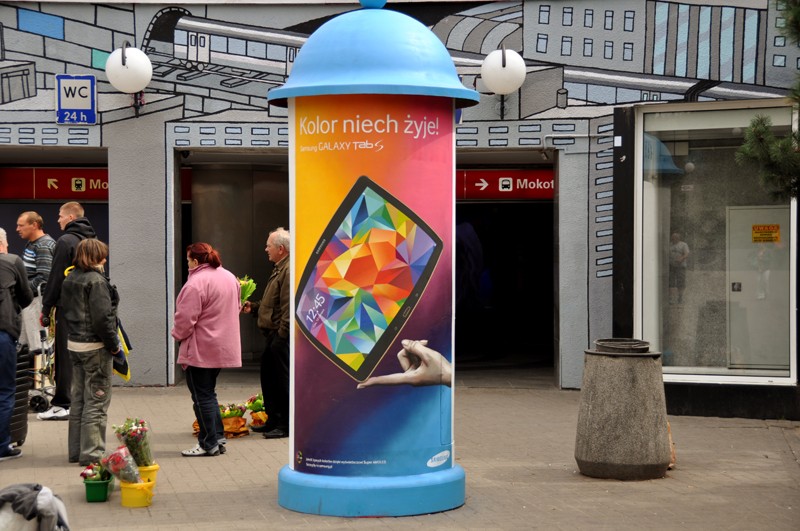 Samsung Mural Es lebe die Farbe U-Bahnhof Metro Centrum Warschau | Es lebe die Farbe! | Portfolio