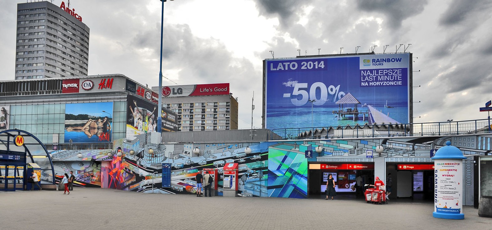 Warszawskie Metro Centrum Samsung Kolor niech żyje  | Mural na warszawskiej patelni - Kolor niech żyje! | Portfolio