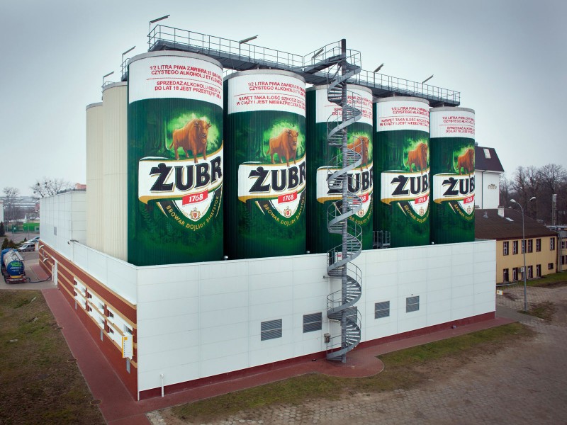 Beer tanks Zubr Kompania Piwowarska in Bialystok | Venue branding | Our offer