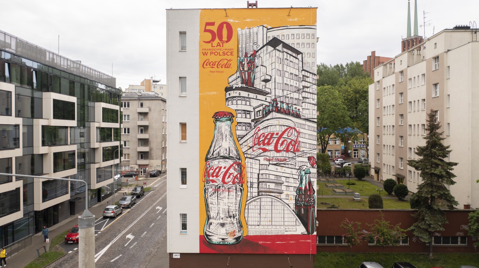 Mural Coca-Cola Retro w Gdyni | 50 lat prawdziwej magii w Polsce (retro) | Portfolio