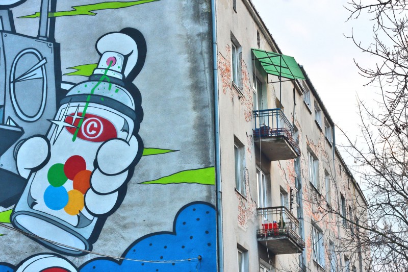 Graffiti in Warsaw Grochowska street Praga district | Boombox | Backstage