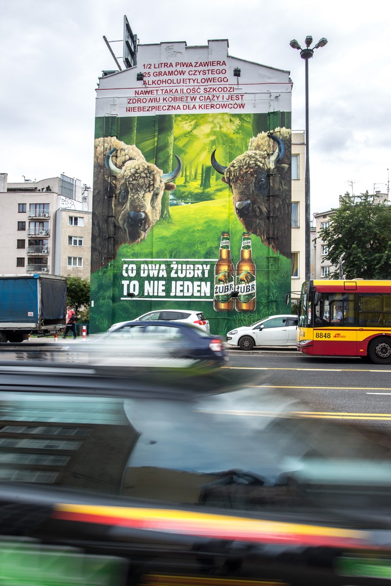 mural reklamowy Co Dwa Żubry to nie jeden w Krakowie | Grafika ścienna dla marki Żubr - Co dwa Żubry to nie jeden | Portfolio